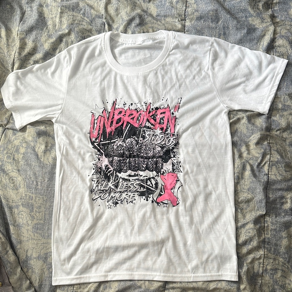 Unbranded White Graphic Tee with Pink & Black Design NWT